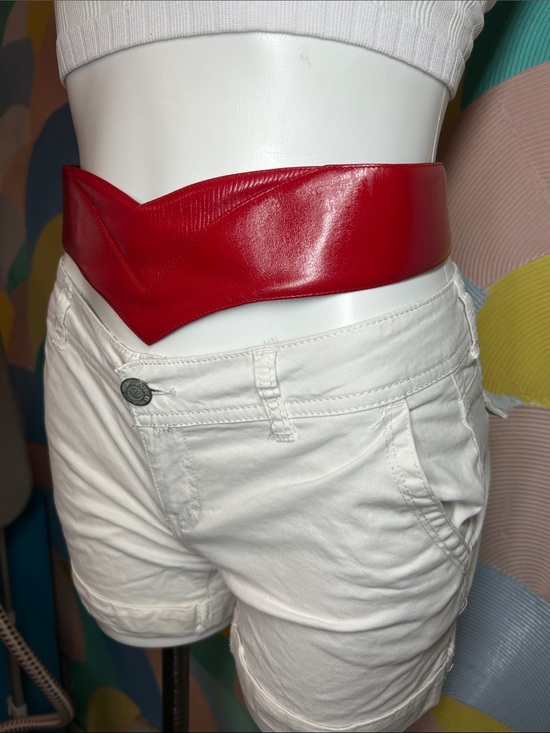 Vintage 1980s Genuine leather Wide V-Front Red Waist Belt main image 4